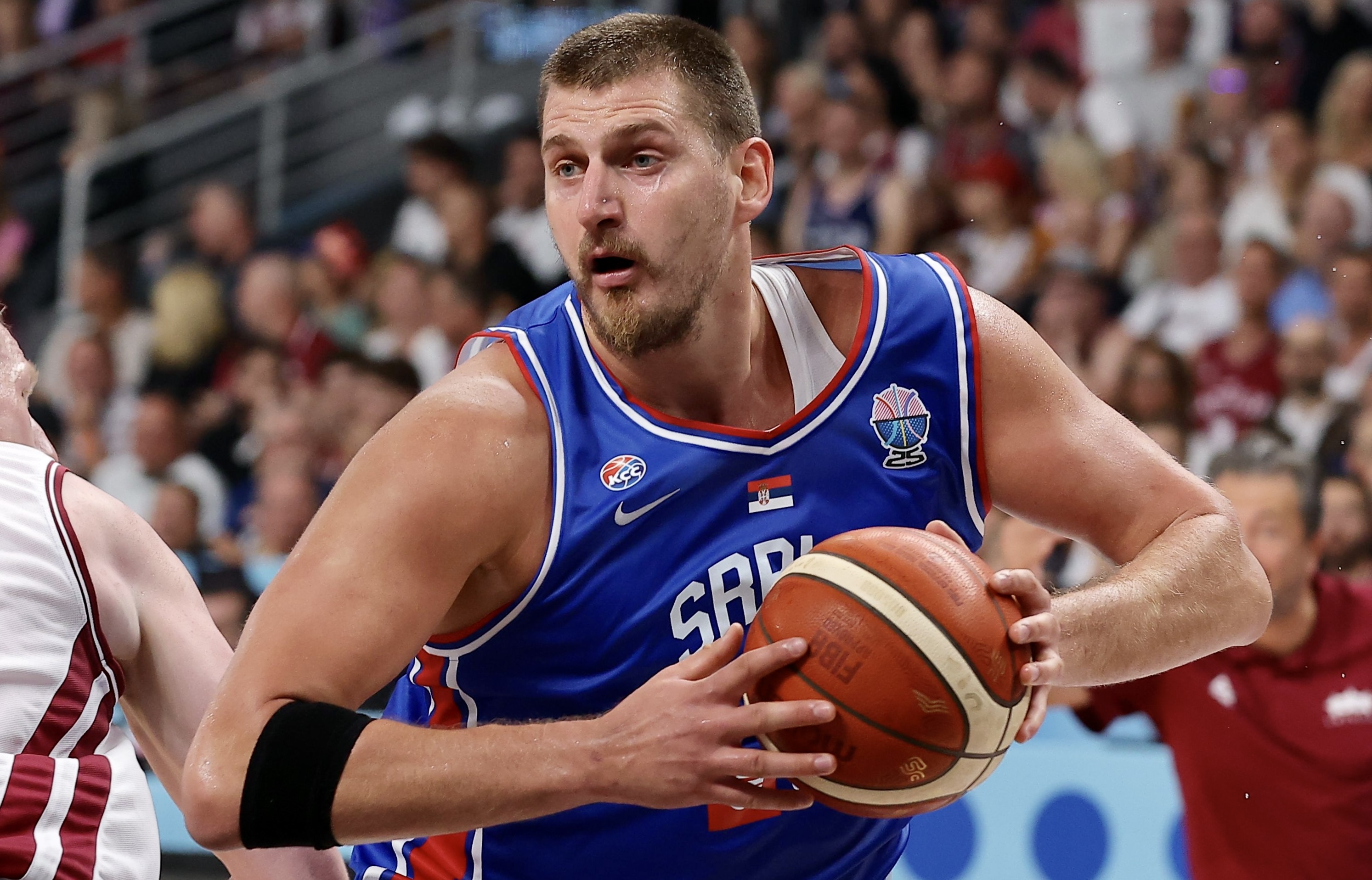 塞维利亚迎全明星赛关键赛，转会期战术微调，质疑声仍在，控场能力受关注的简单介绍