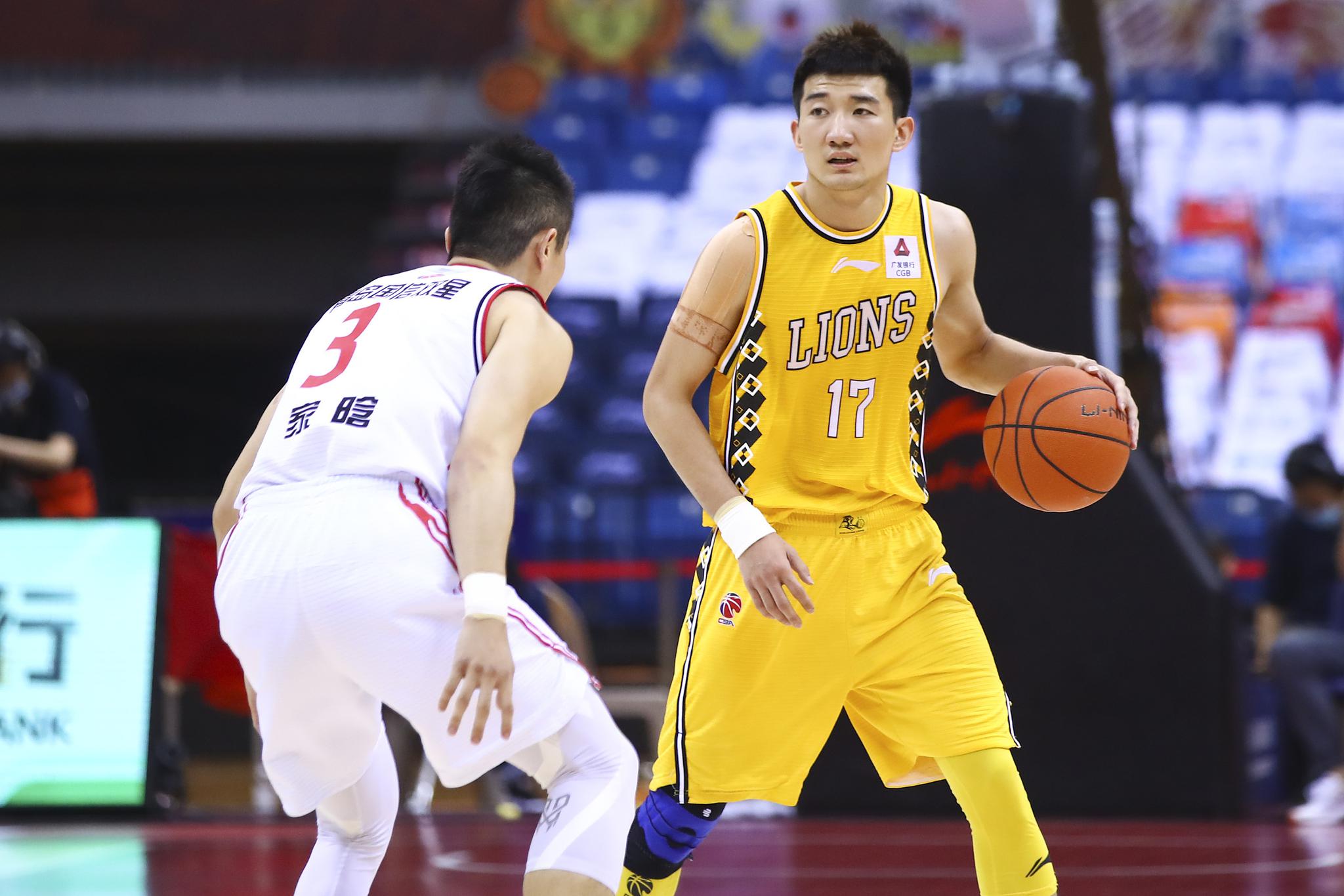 清晨广厦男篮备战中超，内部沟通细节曝光，信心回归，细节决定成败 